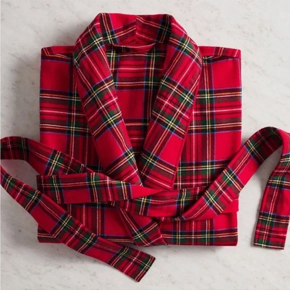 Pottery Barn Red Plaid Robe - Picture 2 of 7